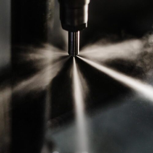 Fuel Injection System distributing fluid through the nozzle